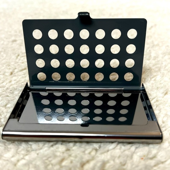 Design Ideas "Circuit" Identity, Business Card, ID Storage Case - Picture 2 of 6